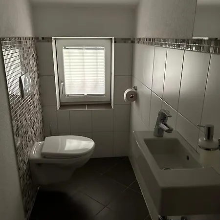 Lägenhet Haus Schmetterling Mit Private