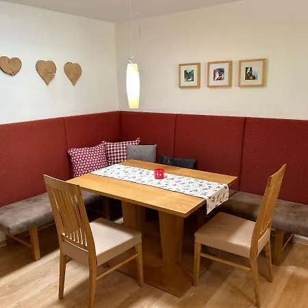 アパート Haus Schmetterling *