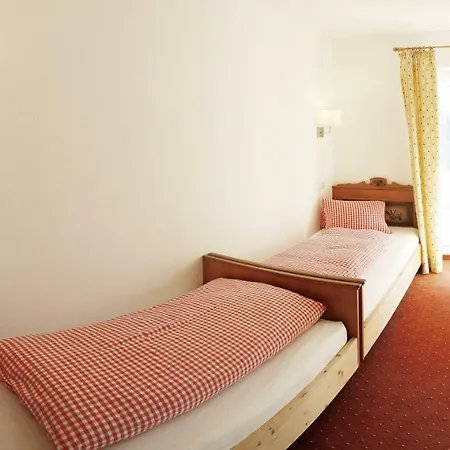 Haus Schmetterling アパート アルプバッハ