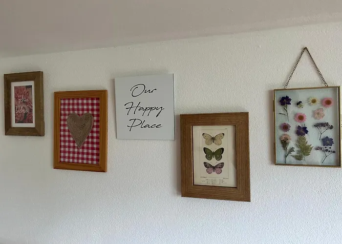 Haus Schmetterling 알프바취